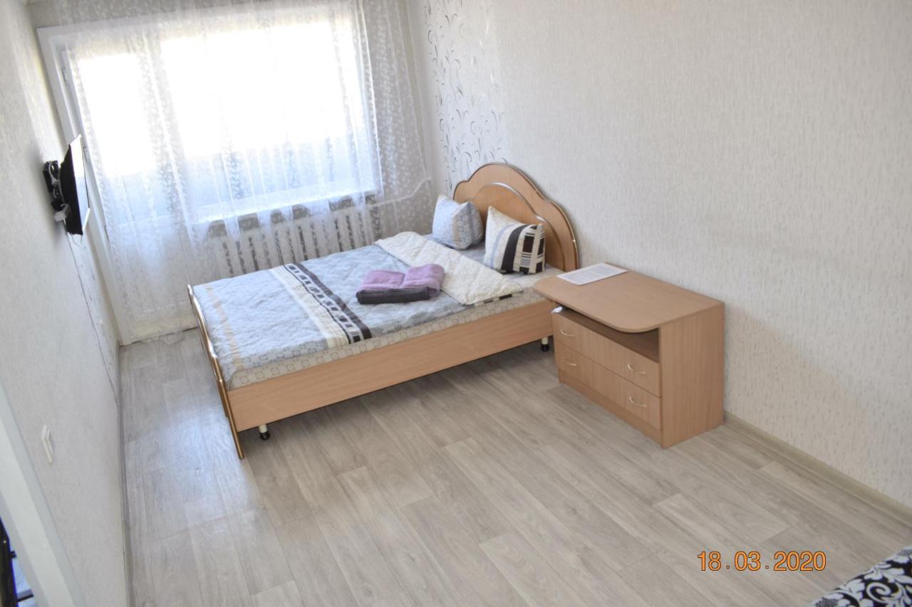 1 Комнатные Апартаменты На Ауэзова 236 Kökschetau Exterior foto